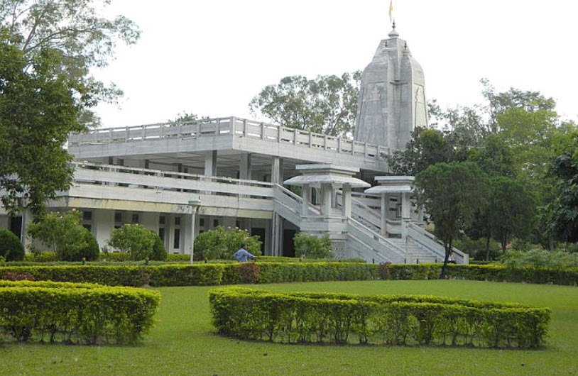 Dibrugarh Radha Krishna Mandir, Dibrugarh, Assam - Vushii.com Dibrugarh Radha Krishna Mandir, Dibrugarh, Assam - Vushii.com